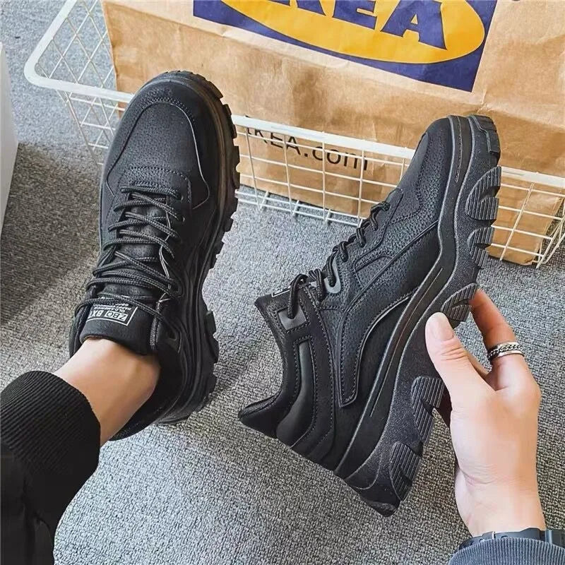 Des baskets élégantes pour hommes avec une plateforme